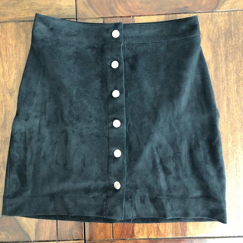 H&M high-waisted skirt.